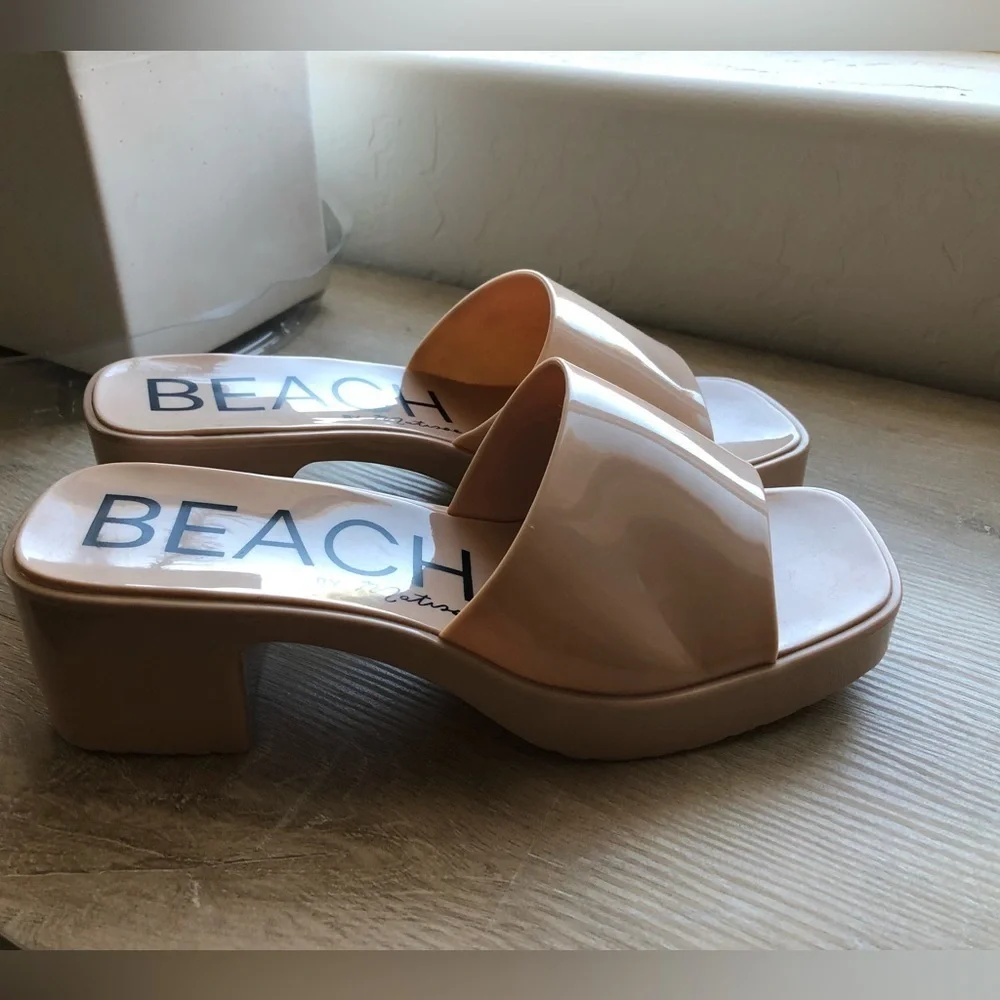 Matisse beach by